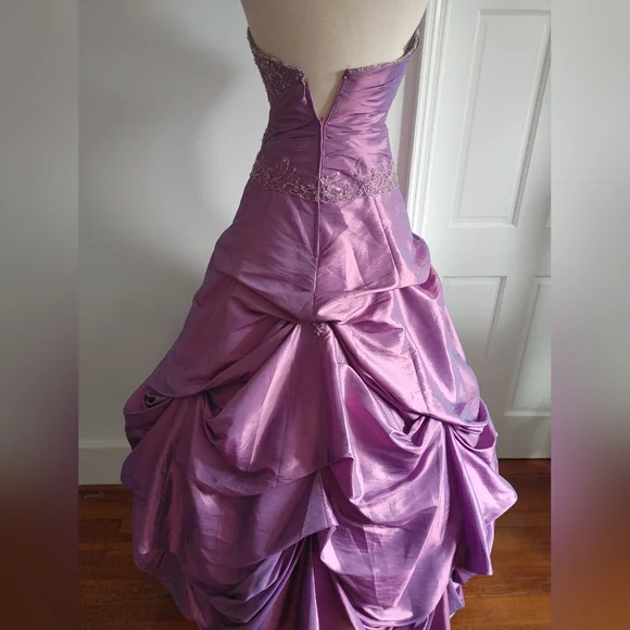 Purple Dress / Quinceañera Dress / Prom Dress / Ball Gown - Picture 2 of 3